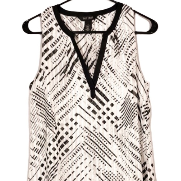 WHBM Sleeveless blouse Asymmetrical VNeck Tiered - Picture 4 of 11